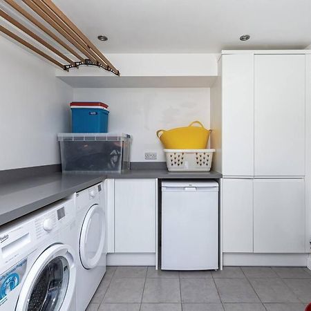 Family-Friendly Retreat Between Beach & Mountains Tremadog Eksteriør billede