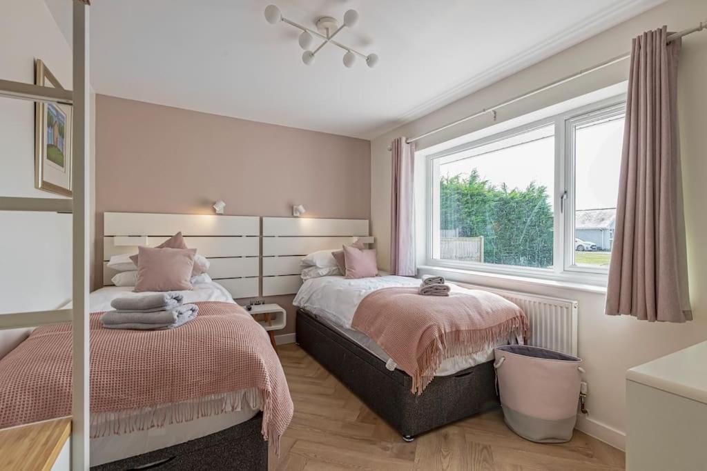 Family-Friendly Retreat Between Beach & Mountains Tremadog Eksteriør billede