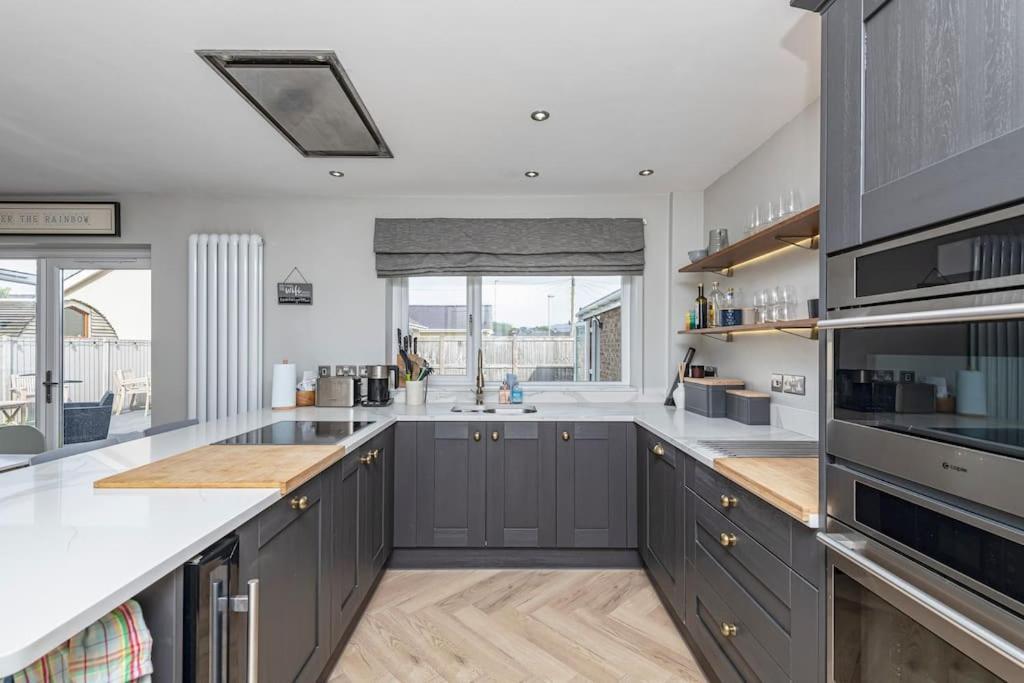 Family-Friendly Retreat Between Beach & Mountains Tremadog Eksteriør billede
