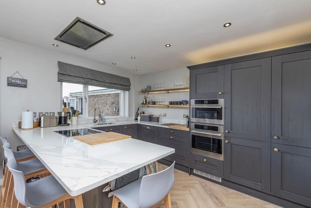 Family-Friendly Retreat Between Beach & Mountains Tremadog Eksteriør billede