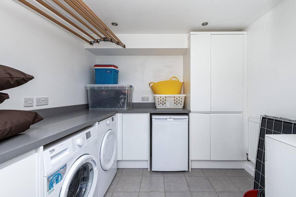 Family-Friendly Retreat Between Beach & Mountains Tremadog Eksteriør billede
